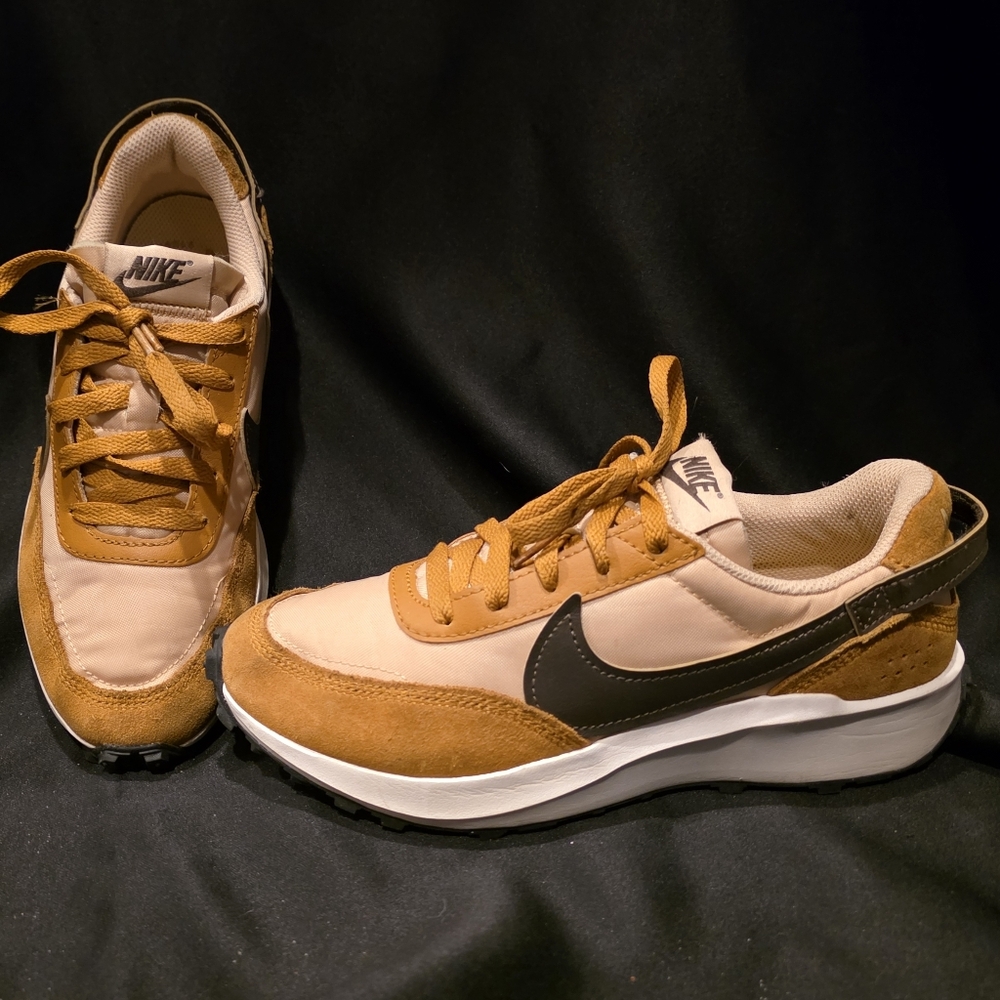 Nike Women's Brown and Tan Sneakers